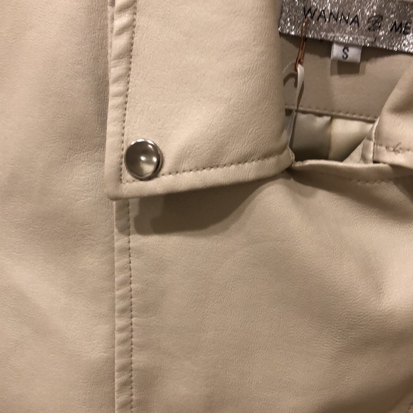 Wanna B Me Jacket - Picture 6 of 8